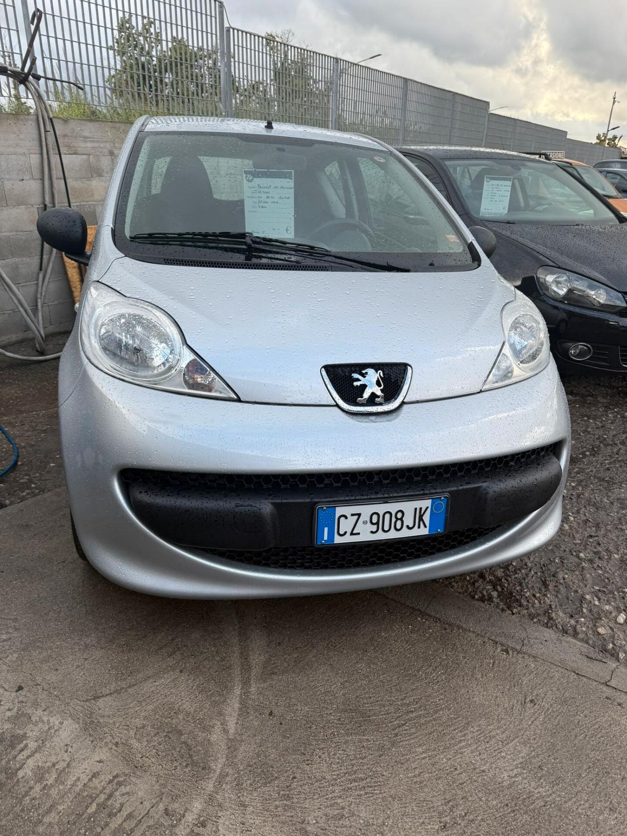 Peugeot 107 1.0 68CV 3p. Desir