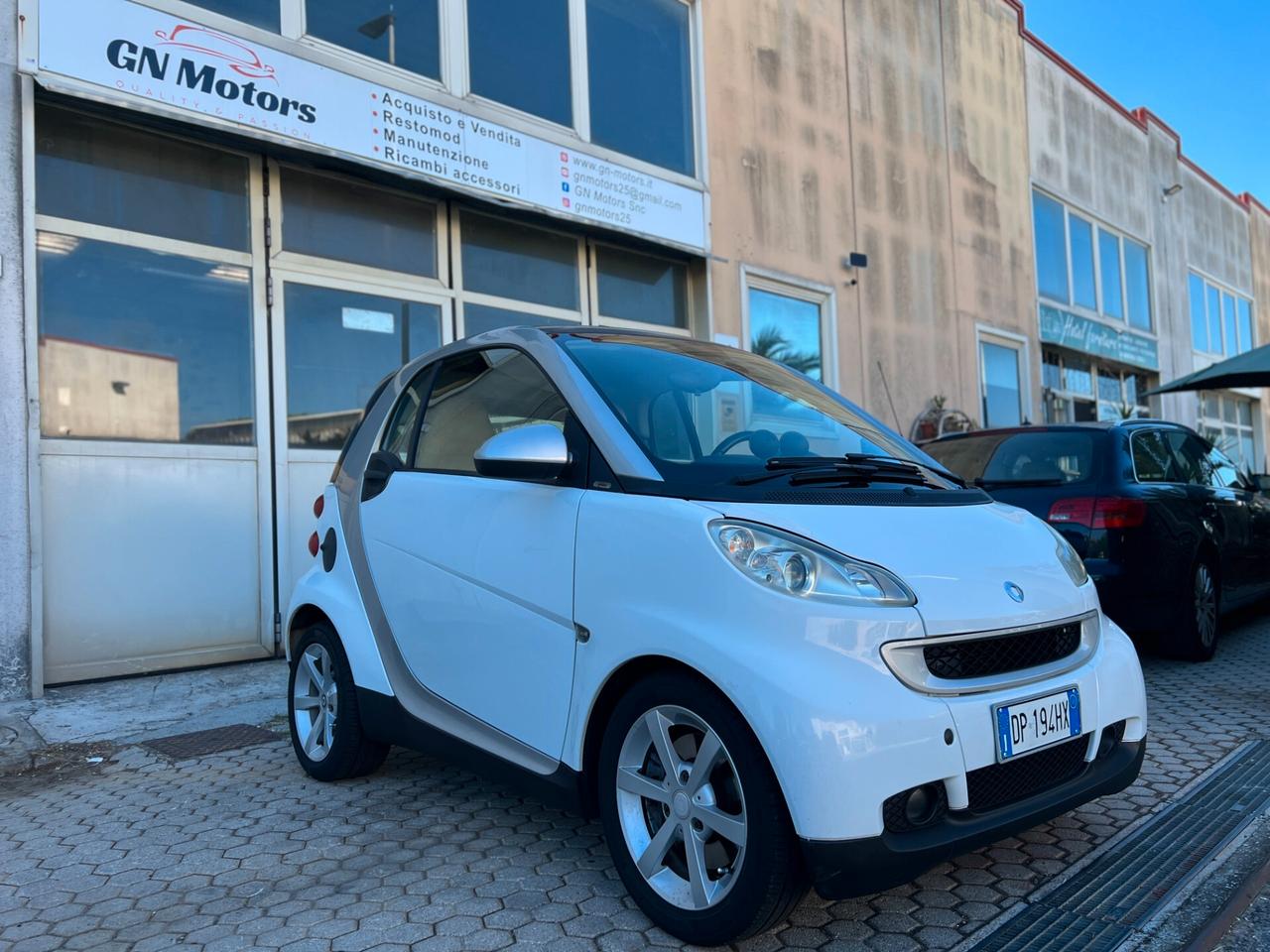 Smart ForTwo 1000 62 kW coupé pulse
