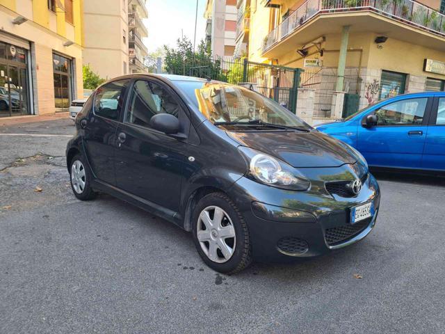 TOYOTA Aygo 1.0 12V VVT-i 5 porte Sol Connect