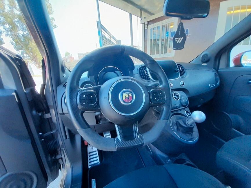 Abarth 595 C 1.4 Turbo T-Jet 180 CV Competizione