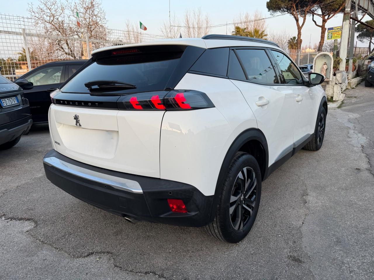 Peugeot 2008 BlueHDi 130 S&S EAT8 Allure