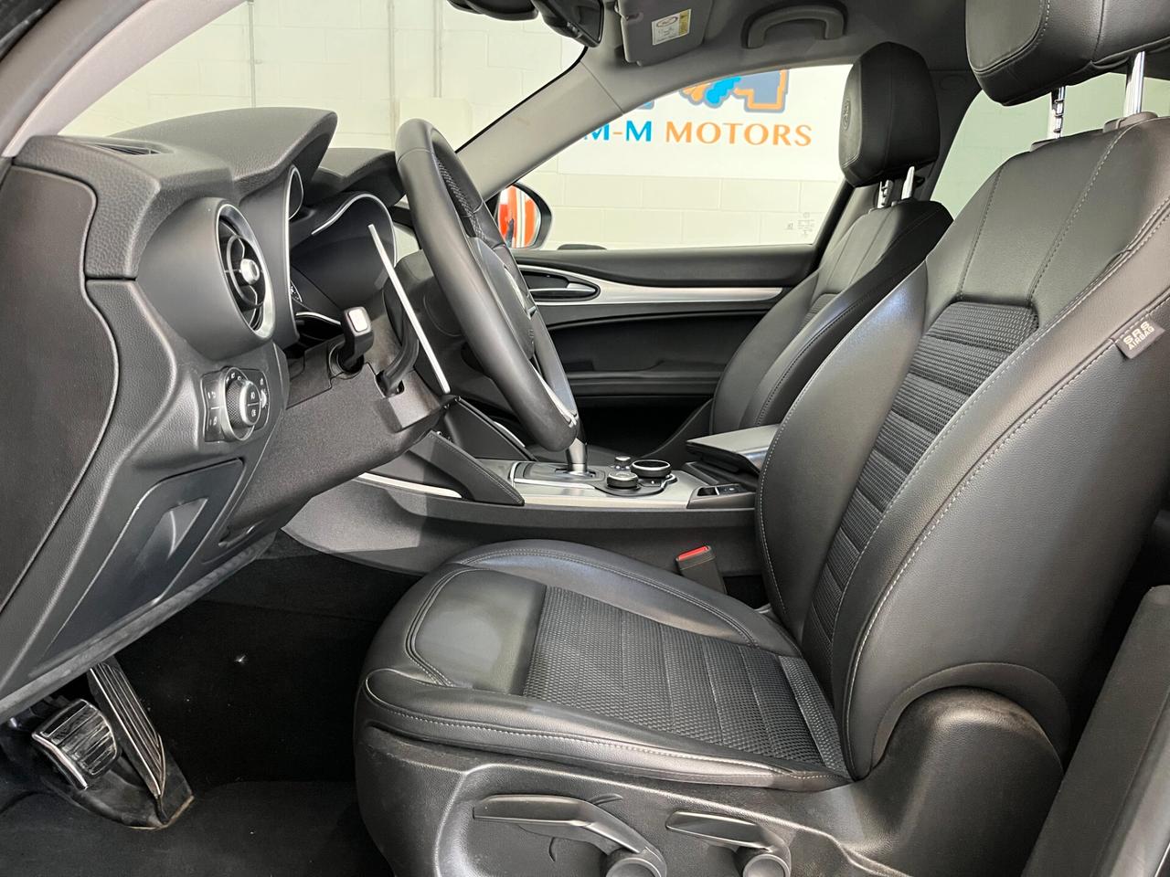 Alfa Romeo Stelvio 2.2 Turbodiesel 210 CV AT8 Q4 Executive