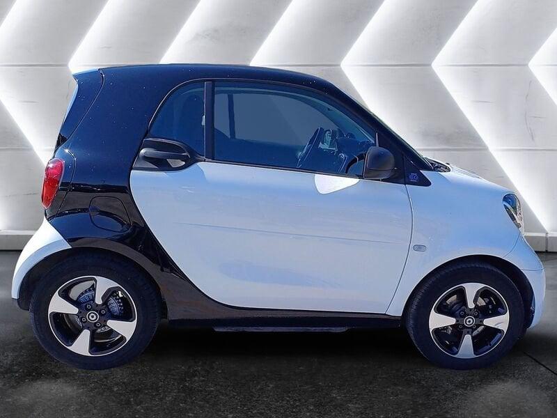 smart fortwo eq Passion 4,6kW