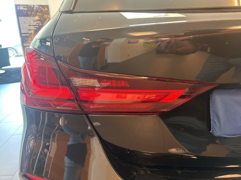 BMW Serie 1 5 Porte 116 d SCR Sport DCT