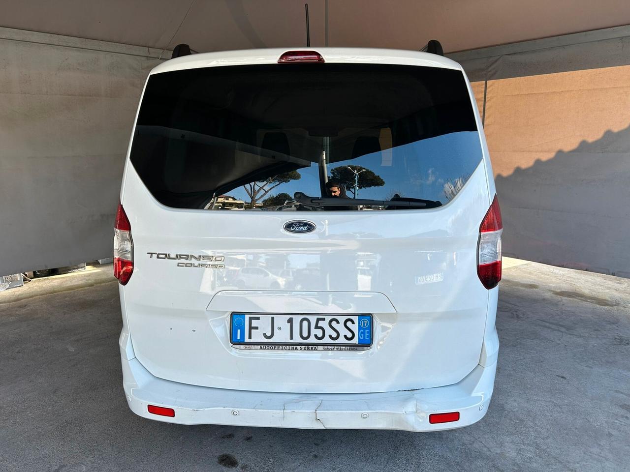 Ford Tourneo Courier Tourneo Courier 1.5 TDCI 75 CV Titanium