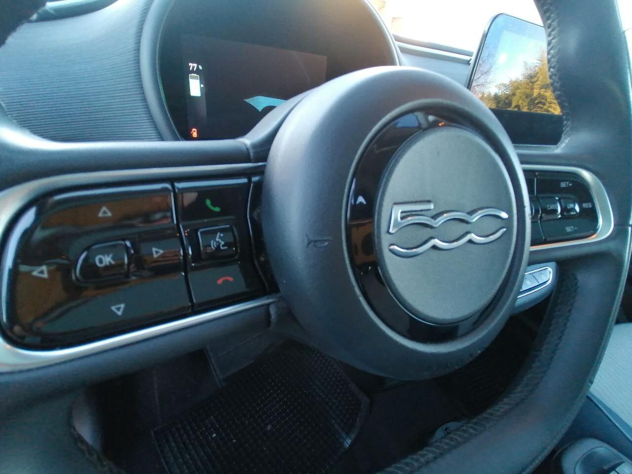 Fiat 500e 42 kWh Long Range Unico Proprietario