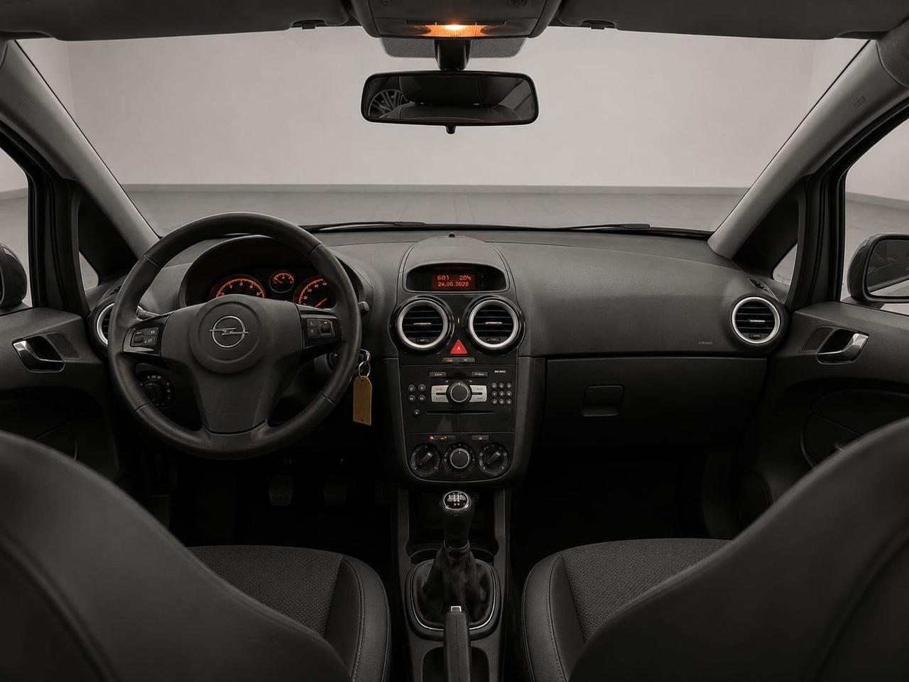 Opel Corsa 1.2 5 porte Cosmo