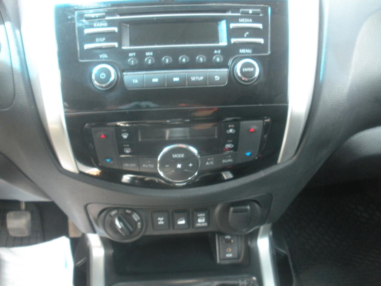 Nissan Navara 2.3 dCi 4WD Double Cab