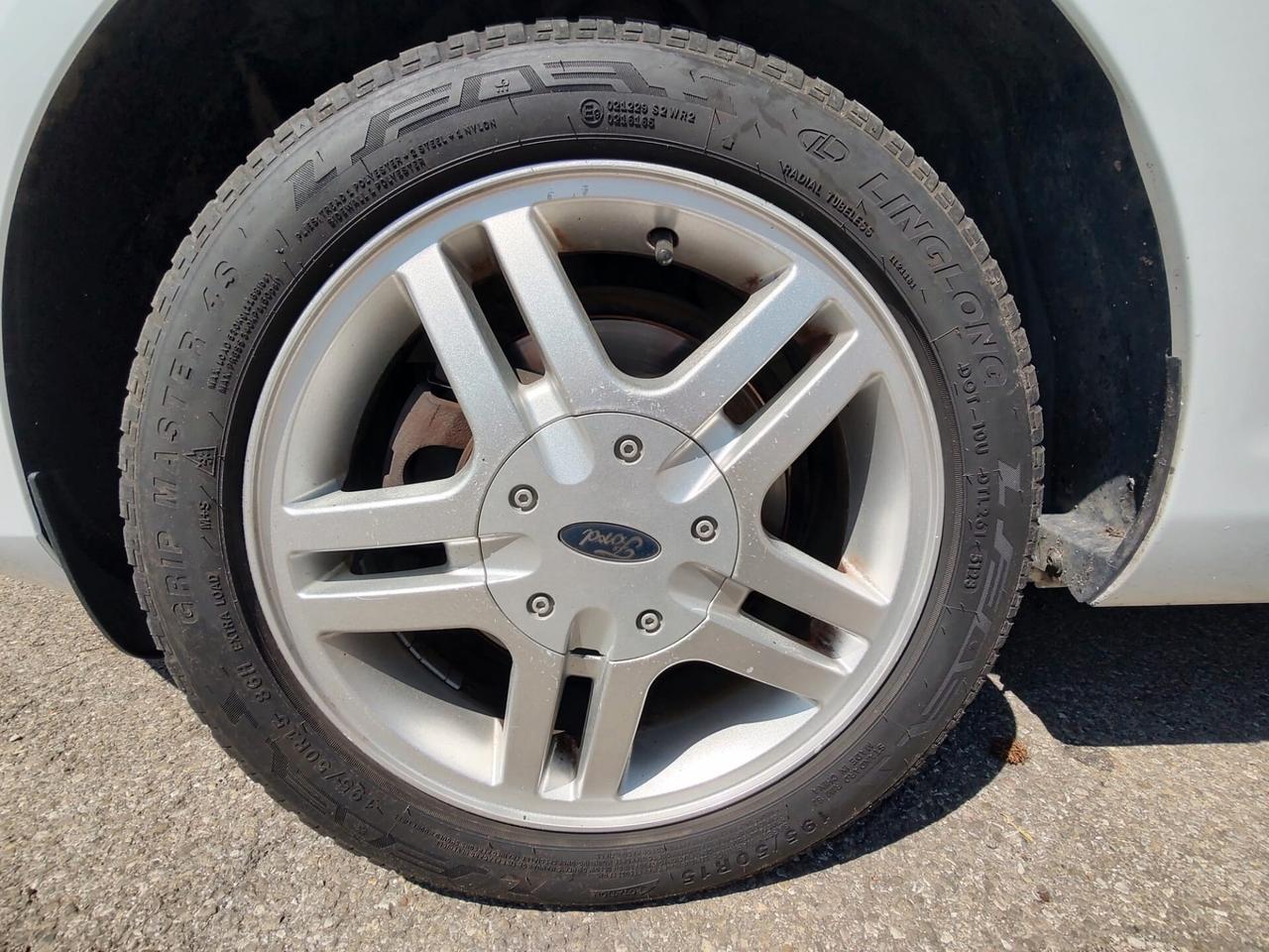 Ford Fiesta Plus 1.4 5 porte, BENZINA\GPL, OK NEOPATENTATI, GARANZIA L.12 MESI