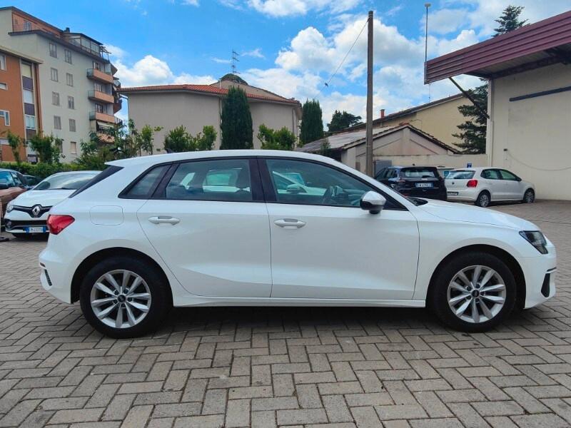 AUDI A3 4ª serie A3 SPB 30 TDI Business