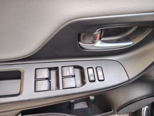 TOYOTA Yaris 1.5 Hybrid 5 porte Y20 PREZZO REALE-NEOPATENTATI