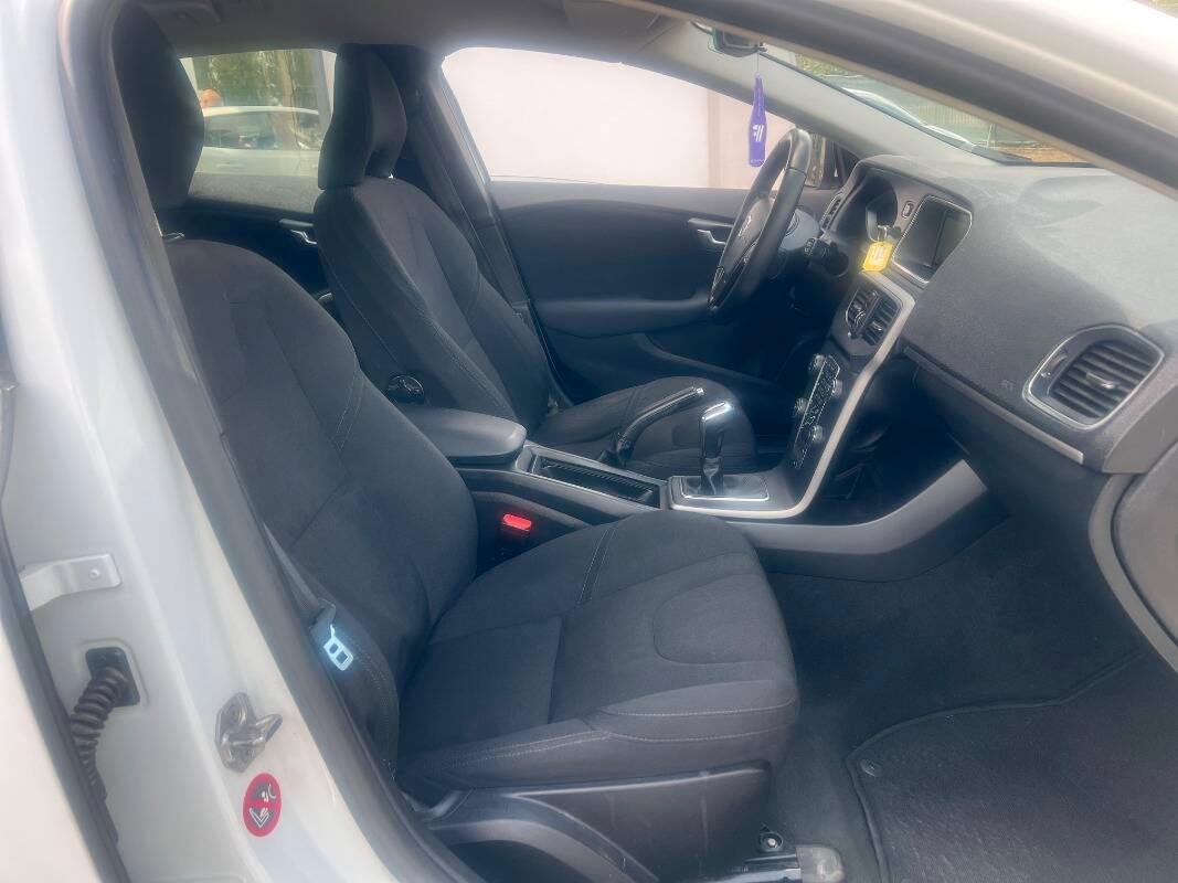 Volvo V40 2.0 d2 Business