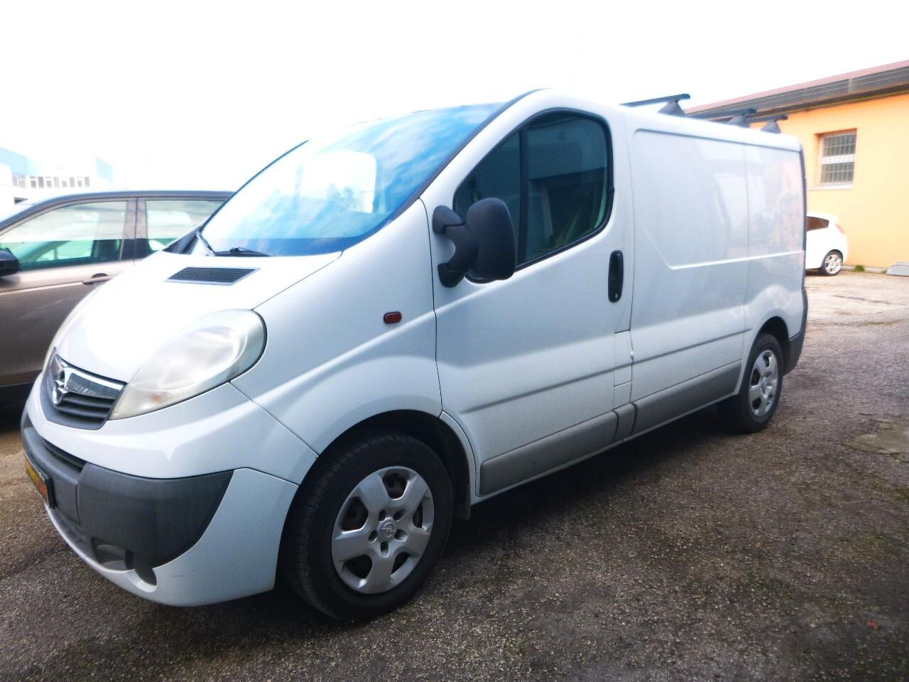Opel Vivaro 27 2.0 CDTI 120CV PC-TN Furgone Fap