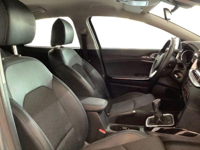 KIA XCeed 1.0 T-GDi GPL Business