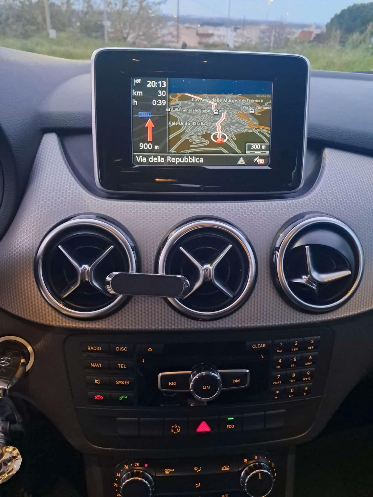 Mercedes-benz B 180 CDI BlueEFFICIENCY Premium