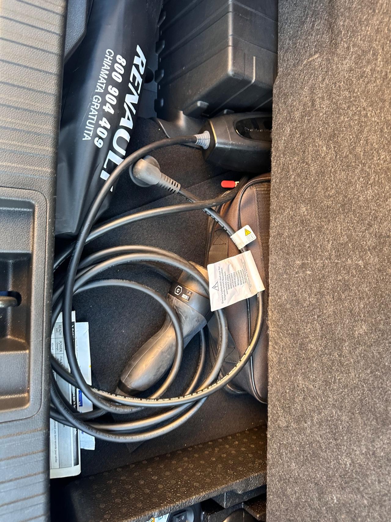 Renault Captur Plug-in Hybrid E-Tech 160 CV Intens