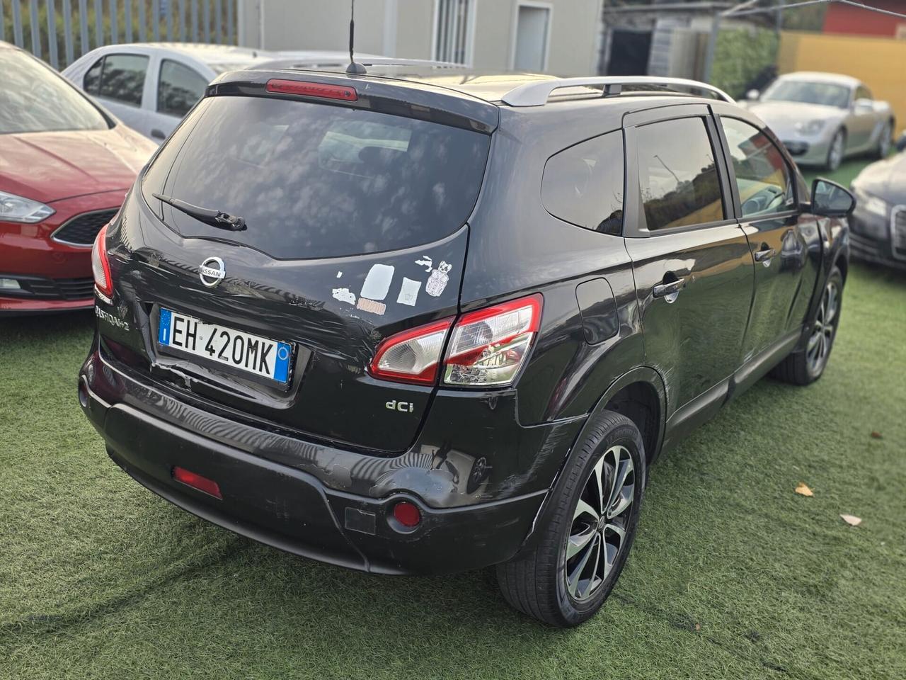 Nissan Qashqai Euro 5. con 7 posti 2012 automatico