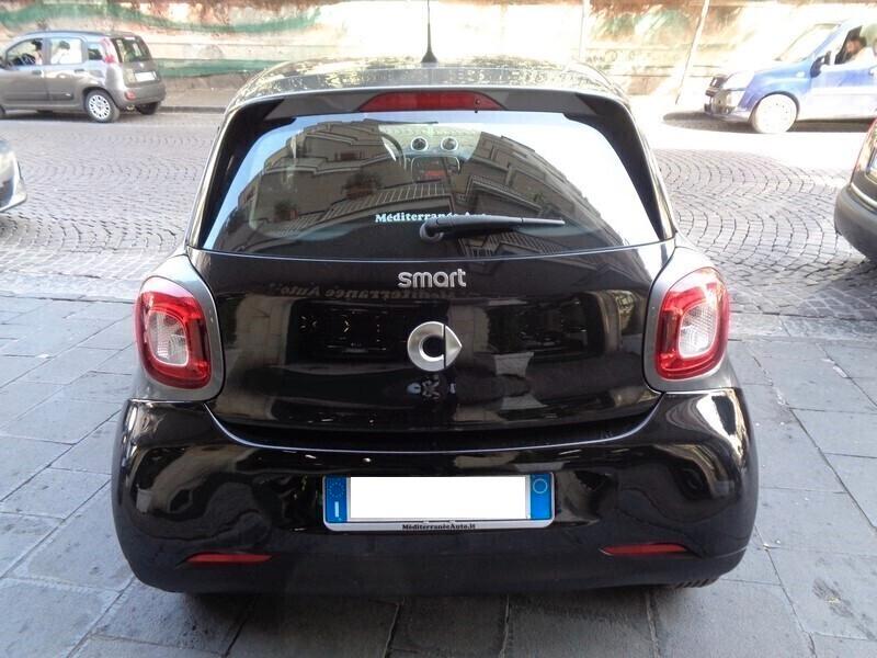 Smart ForFour 70 1.0 Bz SOLI 57.000 KM