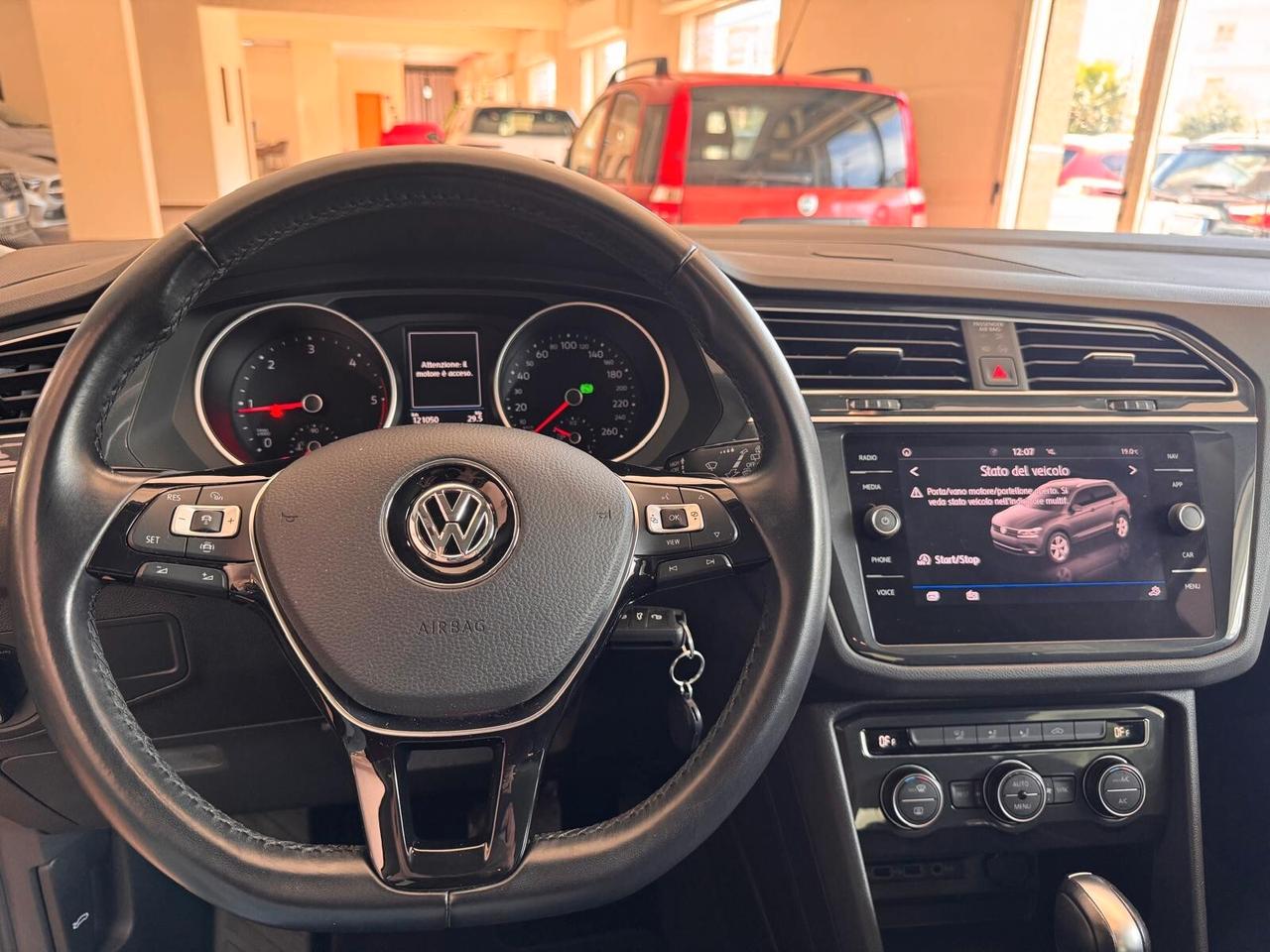 Volkswagen Tiguan 2.0 TDI SCR DSG Business BlueMotion Technology
