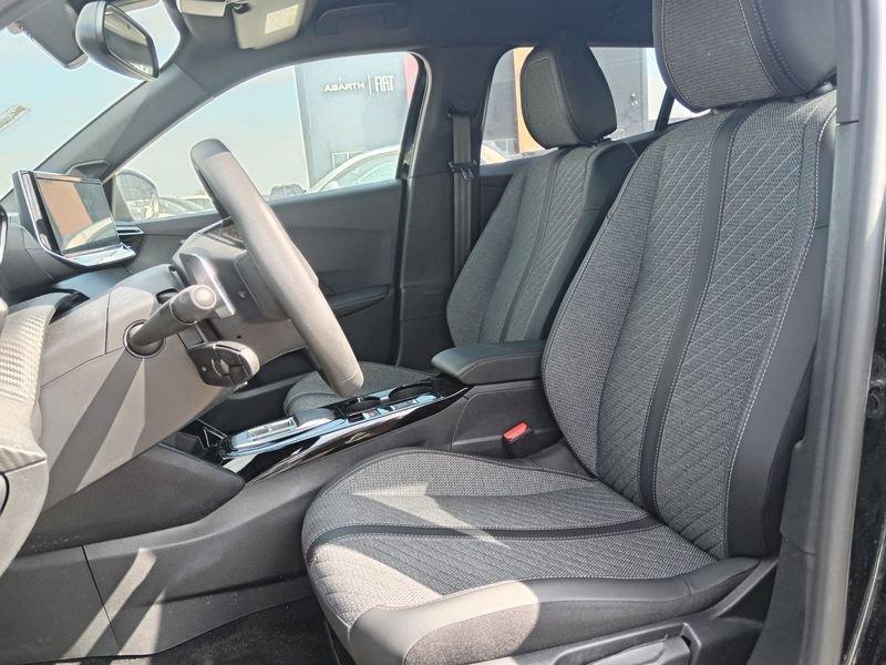 Peugeot 2008 PureTech 130 EAT8 Allure S/S