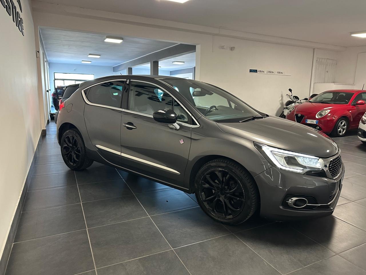 DS4 CROSSBACK 1.6 BLUEHDI 120CV PERFORMANCE LINE