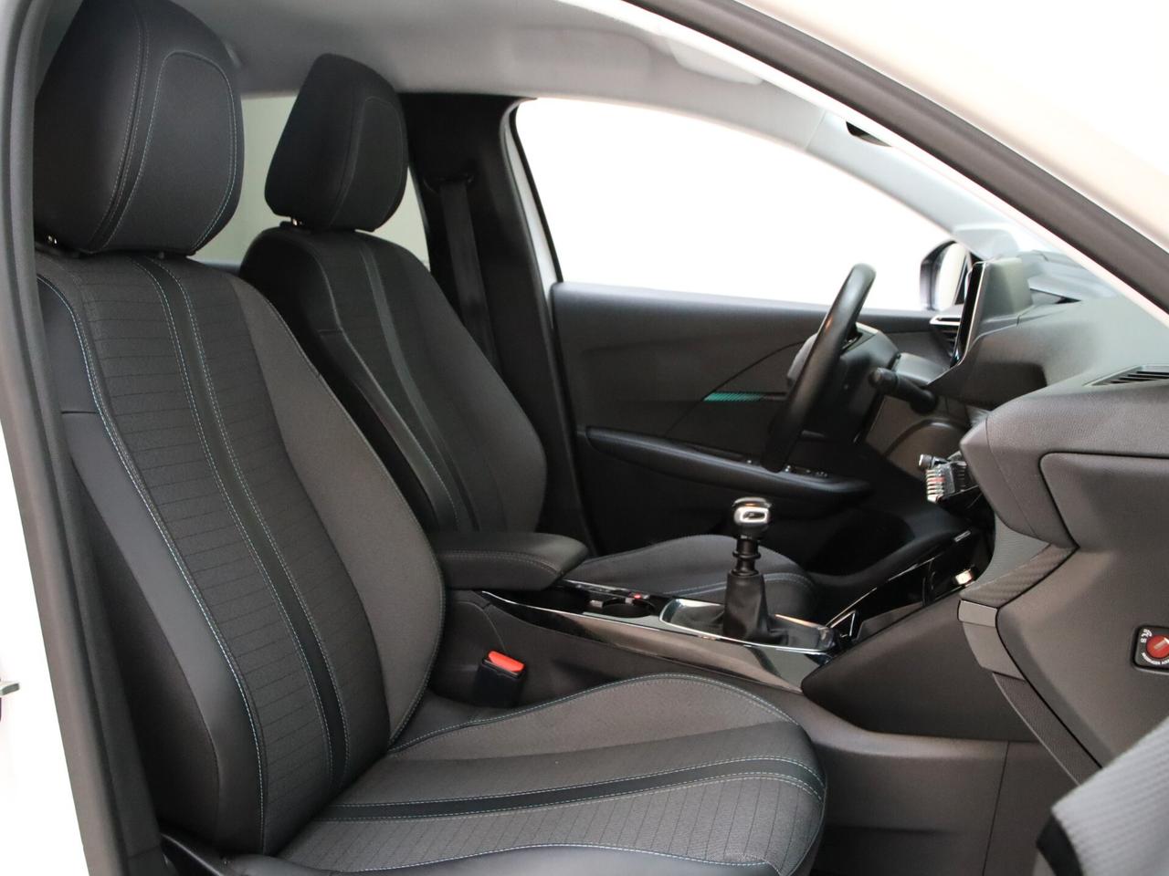 Peugeot 208 II 2022 1.5 bluehdi Allure Pack s NEOPATENTATI