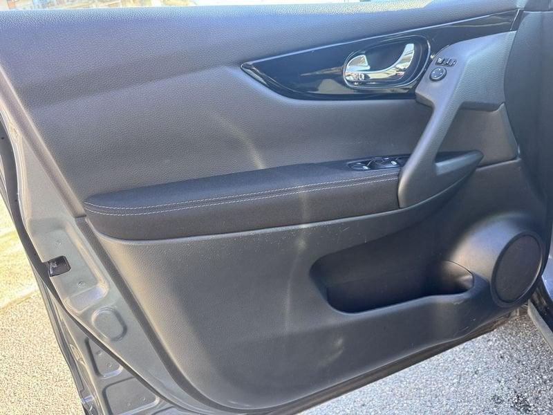 Nissan Qashqai Qashqai 1.5 dCi Visia