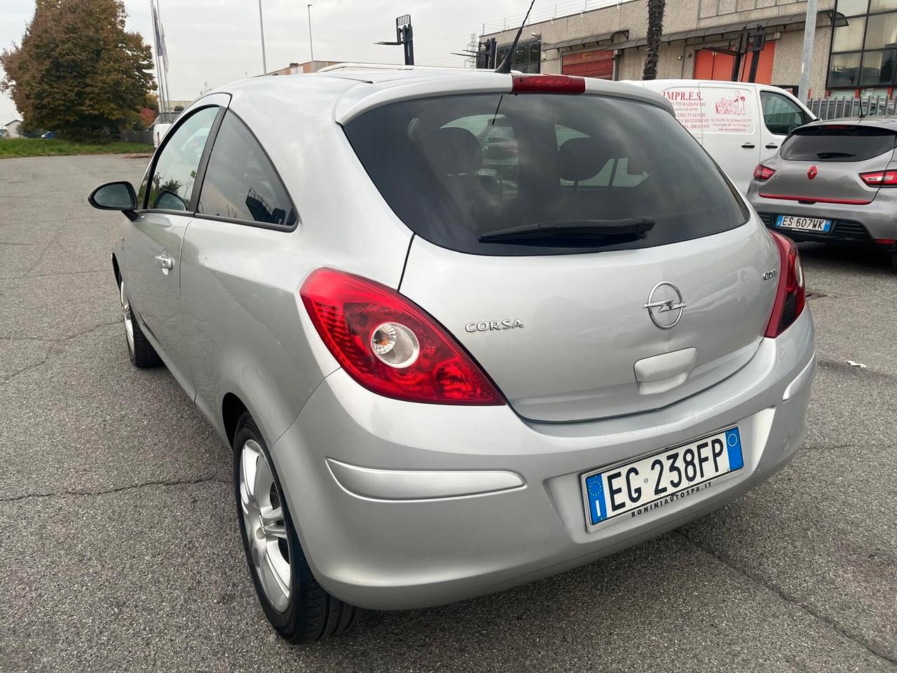 Opel Corsa 1.3 CDTI 75CV