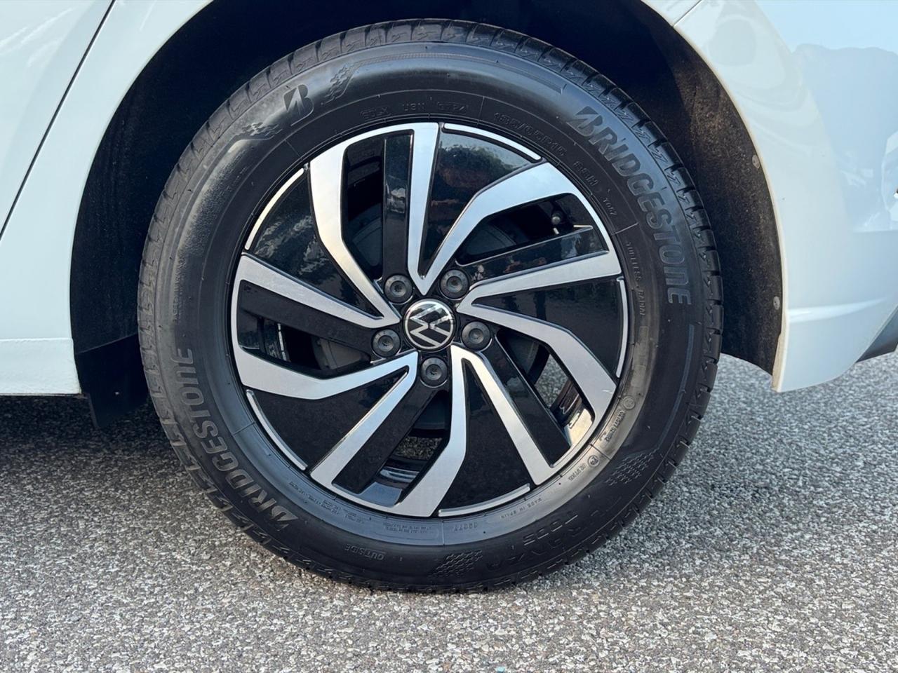 Volkswagen Polo 1.0 tsi life 95cv dsg