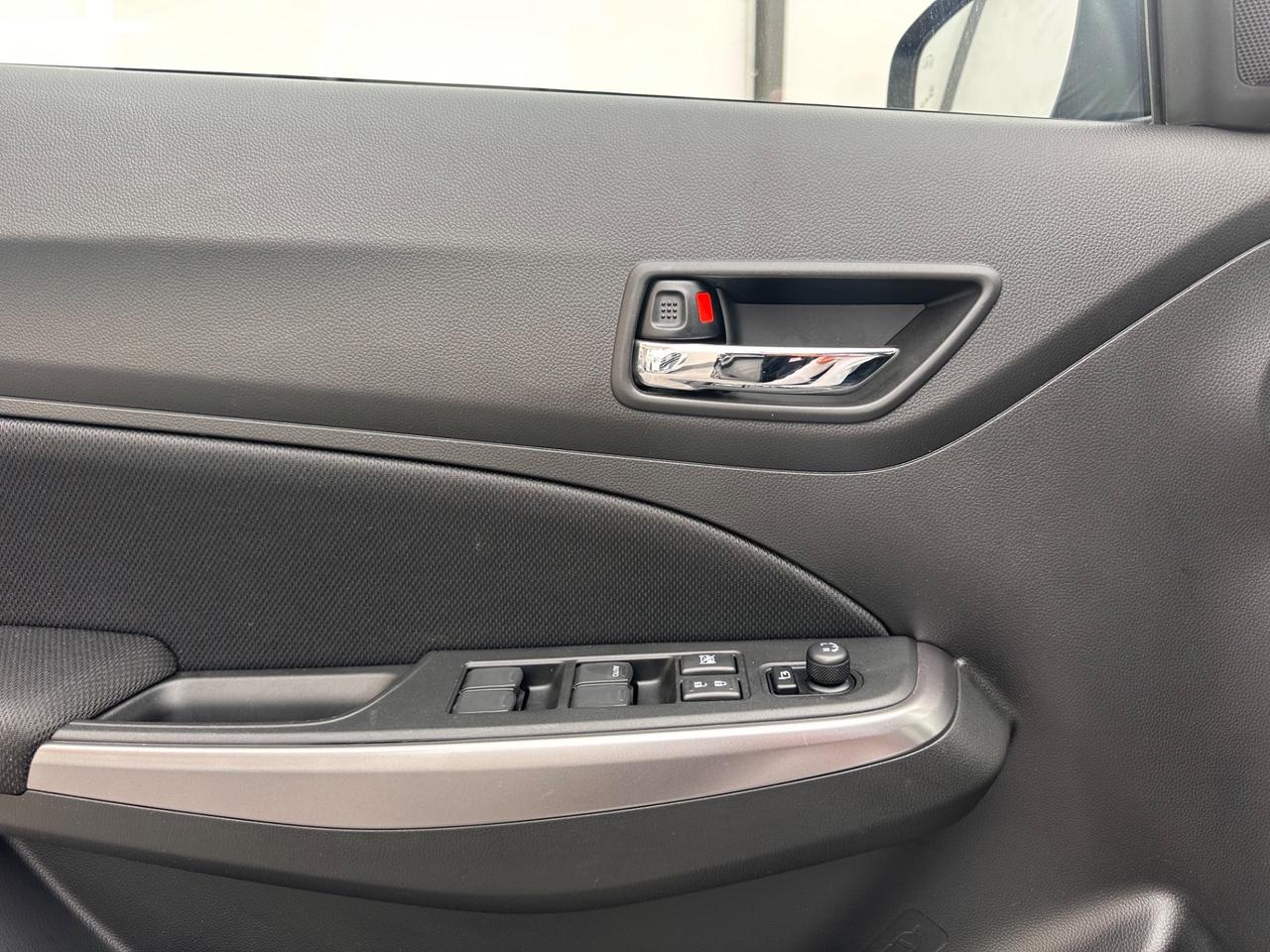Suzuki Swift 1.2 Hybrid Top