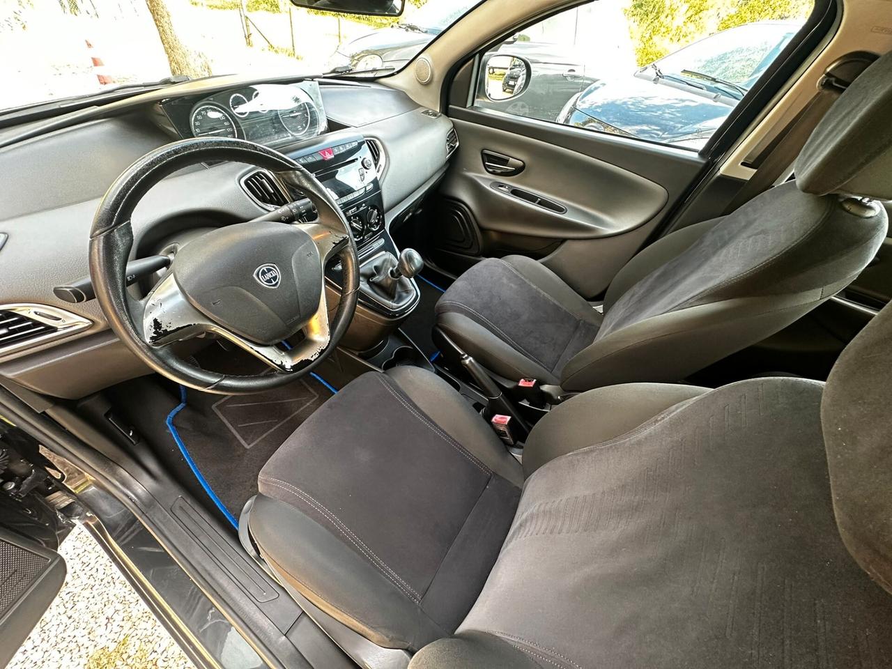 Lancia Ypsilon 1.3 Mjt Gold Neopatentati Ok Ztl