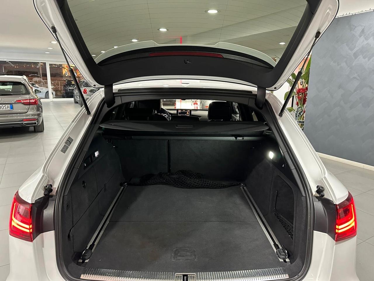 Audi A6 Avant 2.0 TDI 190 CV ultra S-line