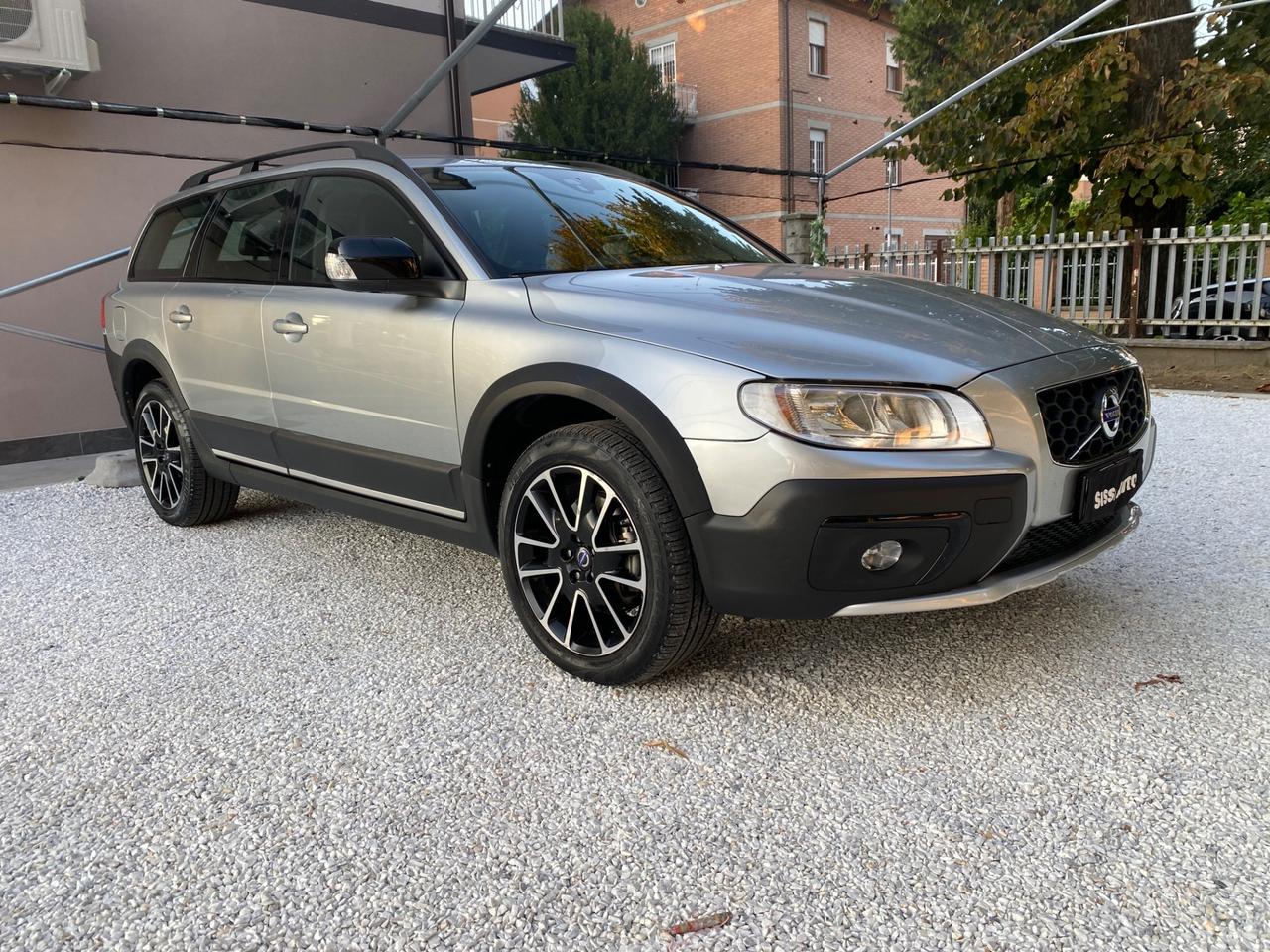 Volvo XC 70 XC70 D5 AWD Momentum