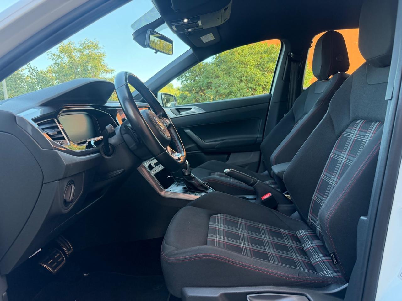 Volkswagen Polo GTI 2.0 200cv DSG