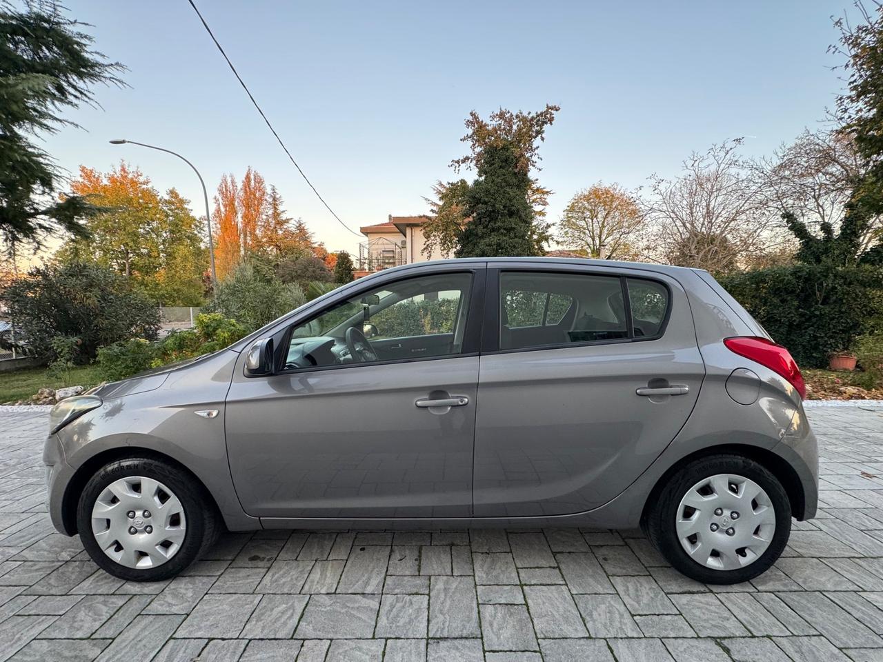 Hyundai i20 1.2 5p. BlueDrive GPL Sound Edition OK NEOPATENTATI