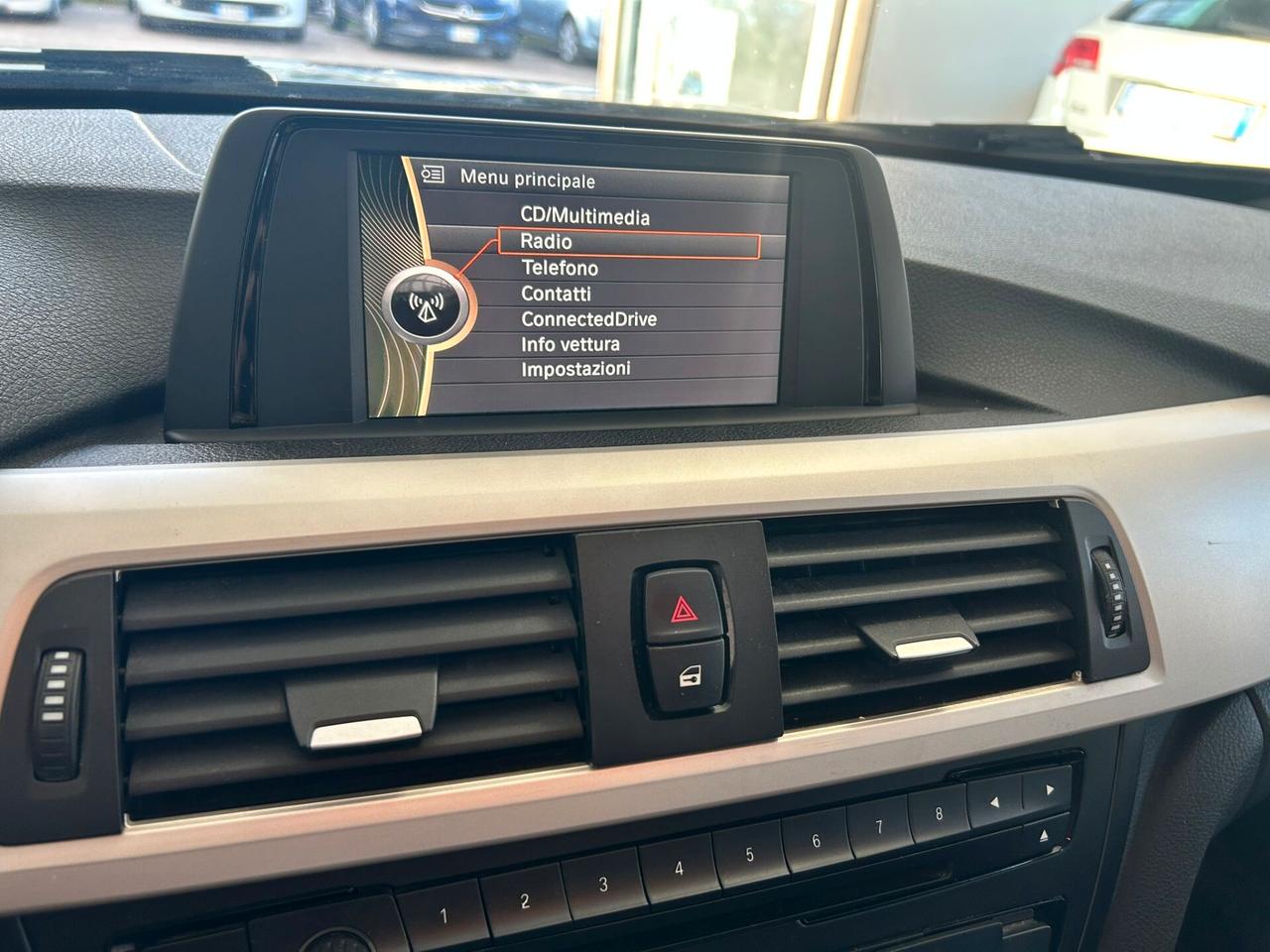 Bmw 318d 2.0 143CV 2013