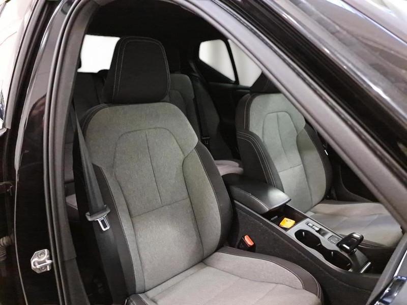 VOLVO XC40 T4 PLUG-IN HYBRID AUTO RECH INSCRIP EXPR 5 PORTE SUV