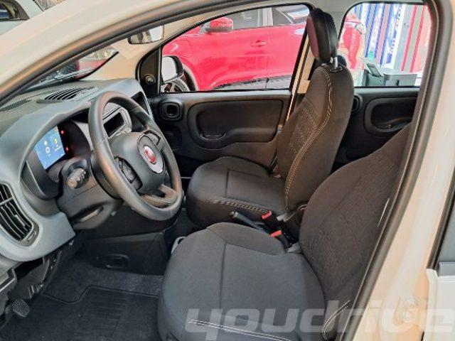 FIAT New Panda 1.0 FireFly S&S Hybrid KM0