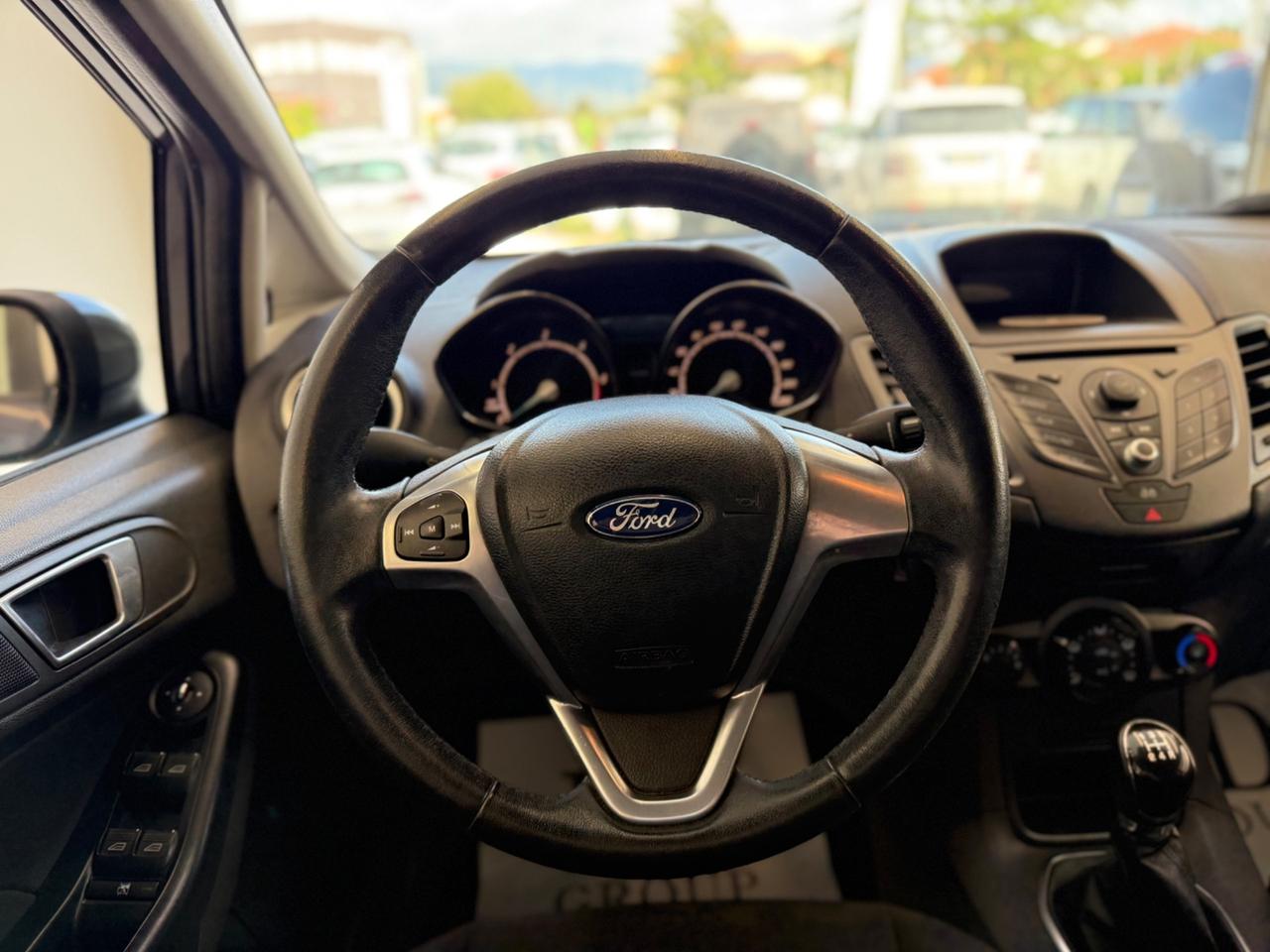 Ford Fiesta 1.5 TDCi 75CV Titanium unico proprietario ok neopatentati