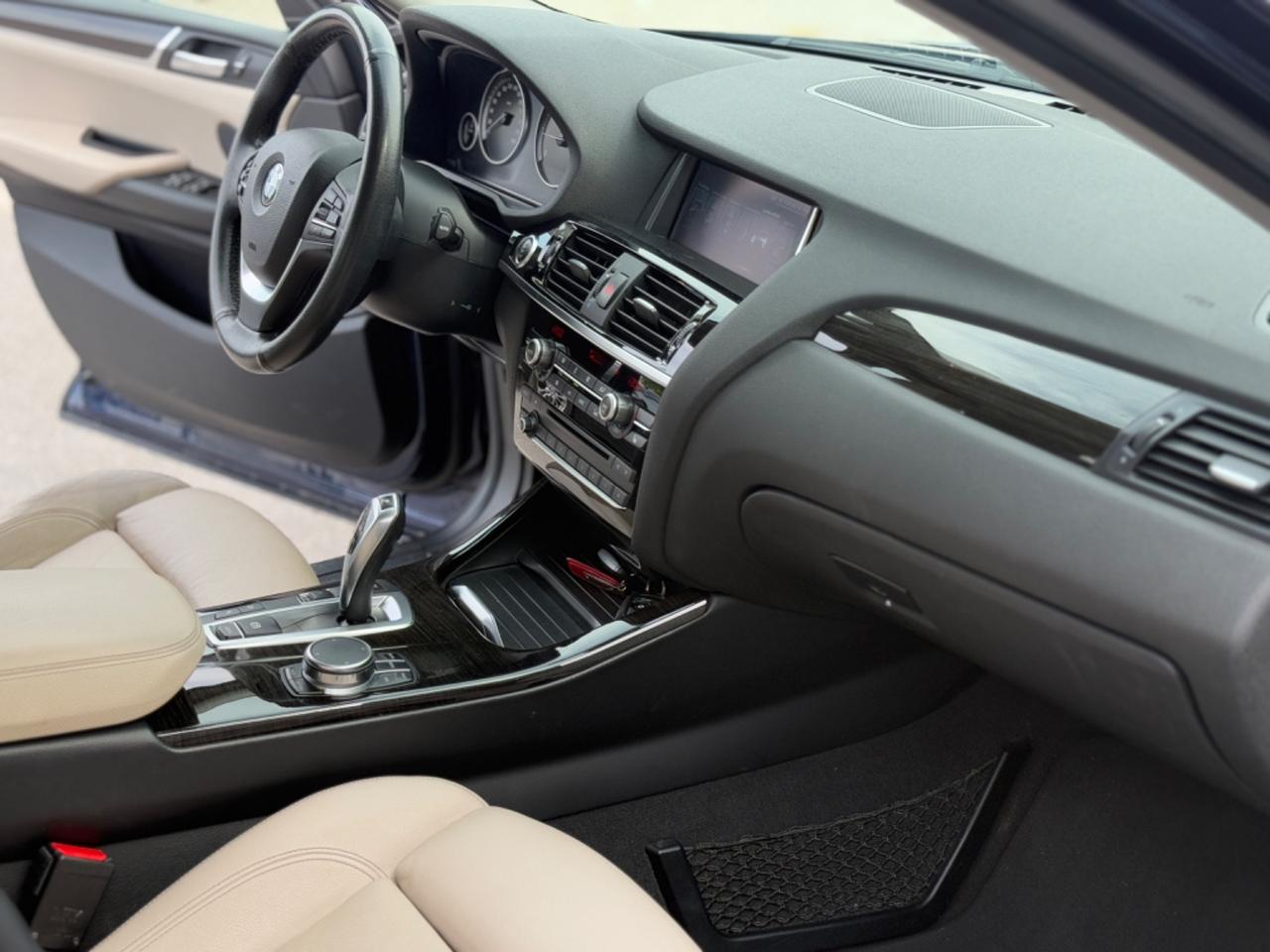 Bmw X4 xDrive20d xLine GANCIO TRAINO!