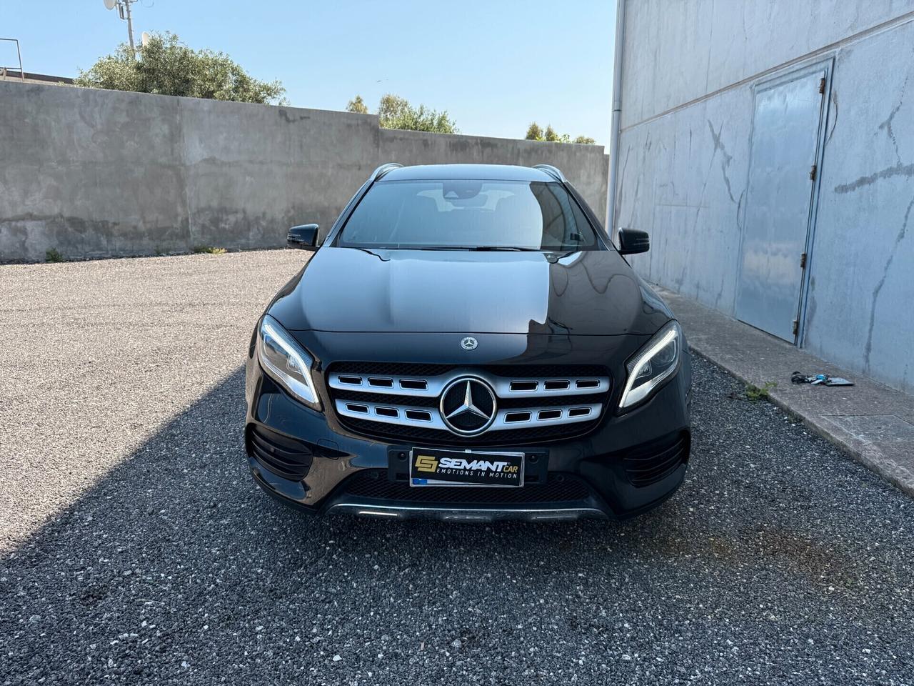 Mercedes GLA 200 d Automatic 4MATIC Premium — AMG Line
