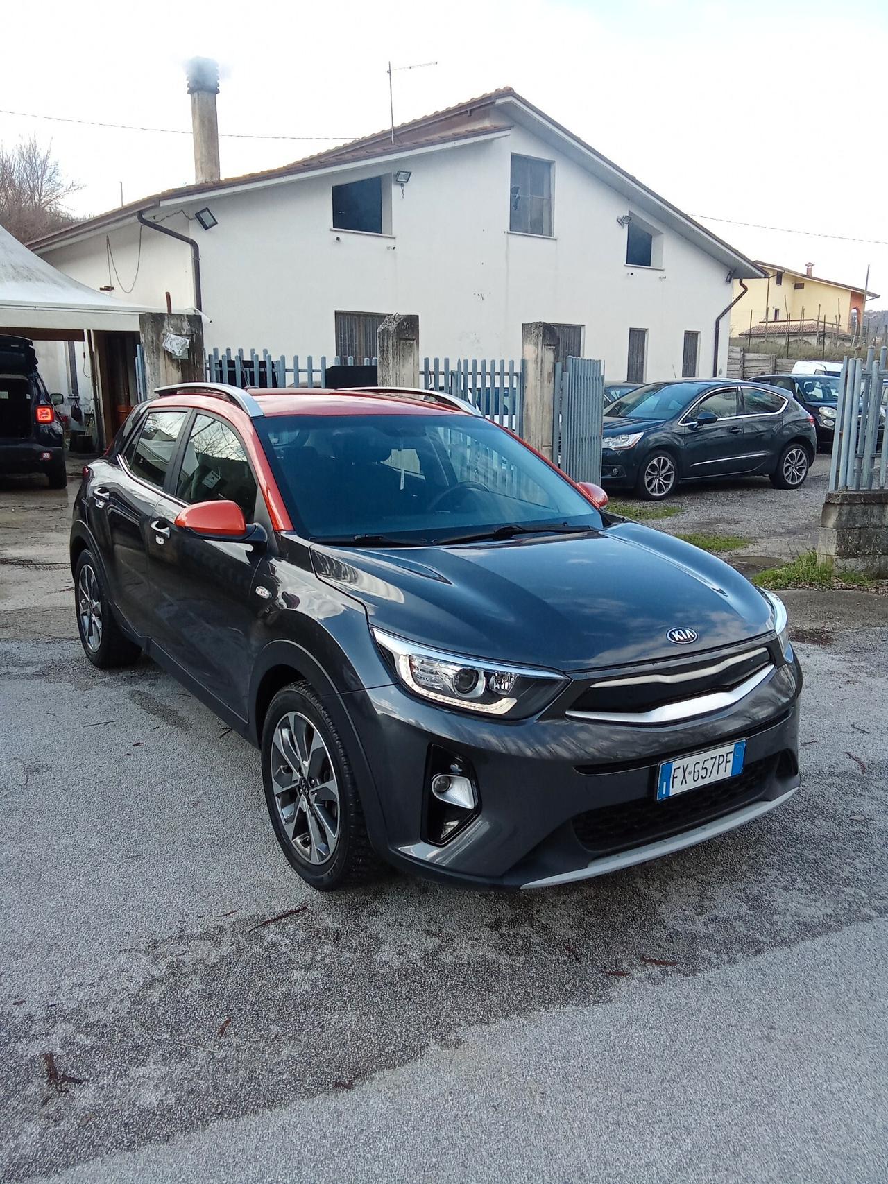 Kia Stonic 1.4 MPI EcoGPL 019