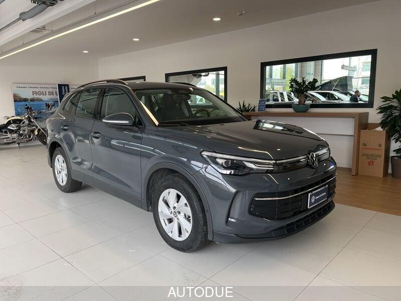 Volkswagen Tiguan III 2024 2.0 tdi Life 150cv dsg