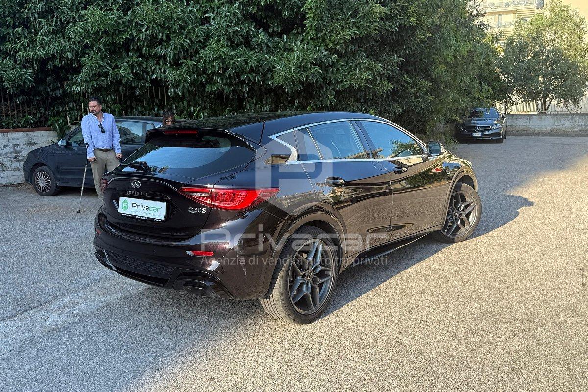INFINITI Q30 1.5 diesel Sport
