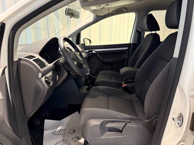 VOLKSWAGEN Touran 1.6 TDI Trendline Radio Clima