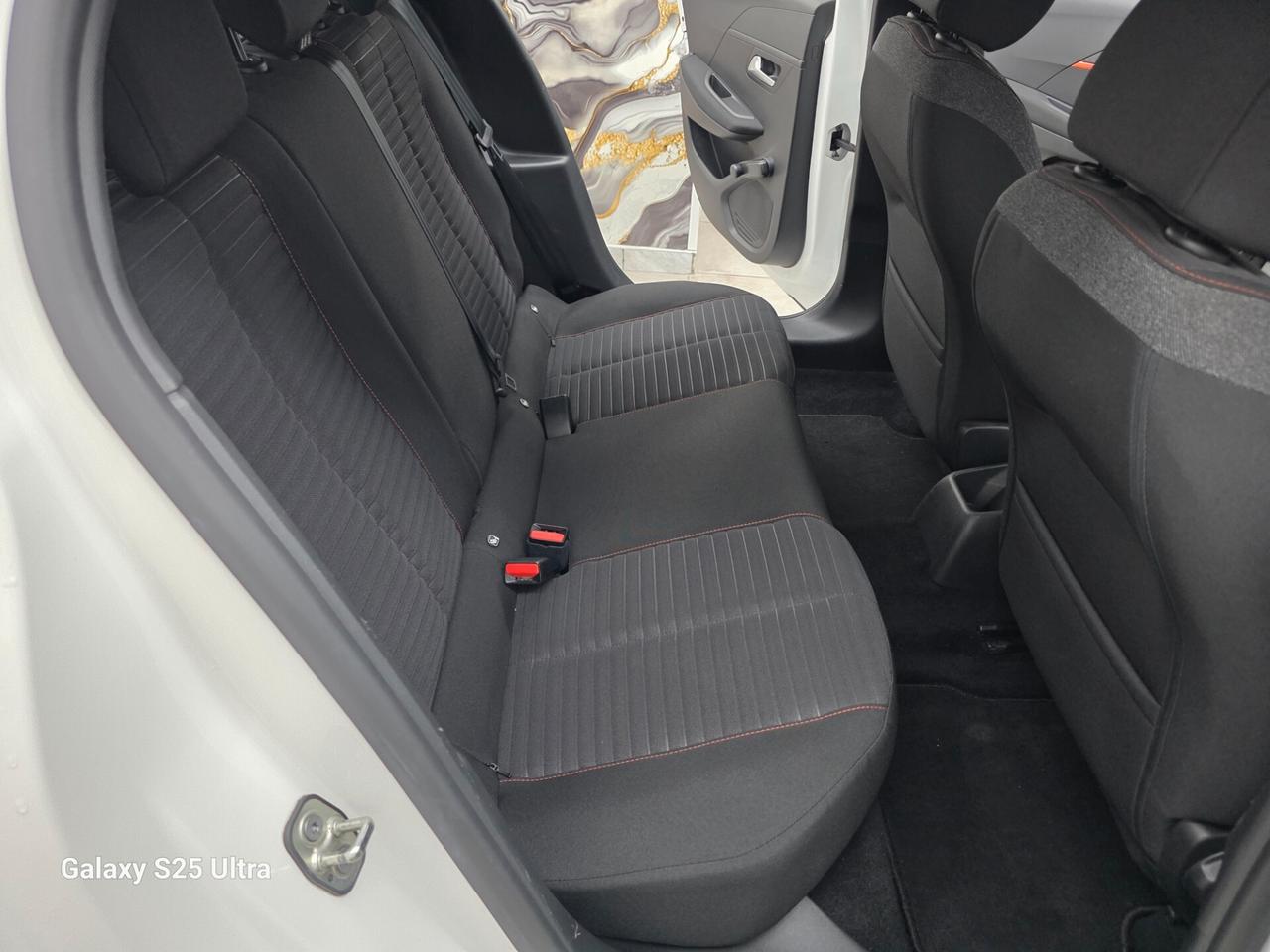 Peugeot 208 BlueHDi 100cv Stop&Start FULL LED
