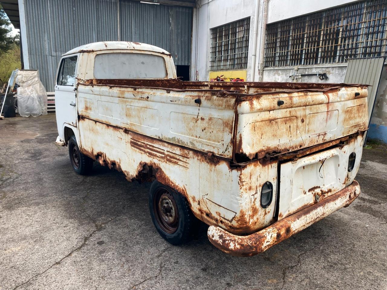 Volkswagen T2 PICK UP