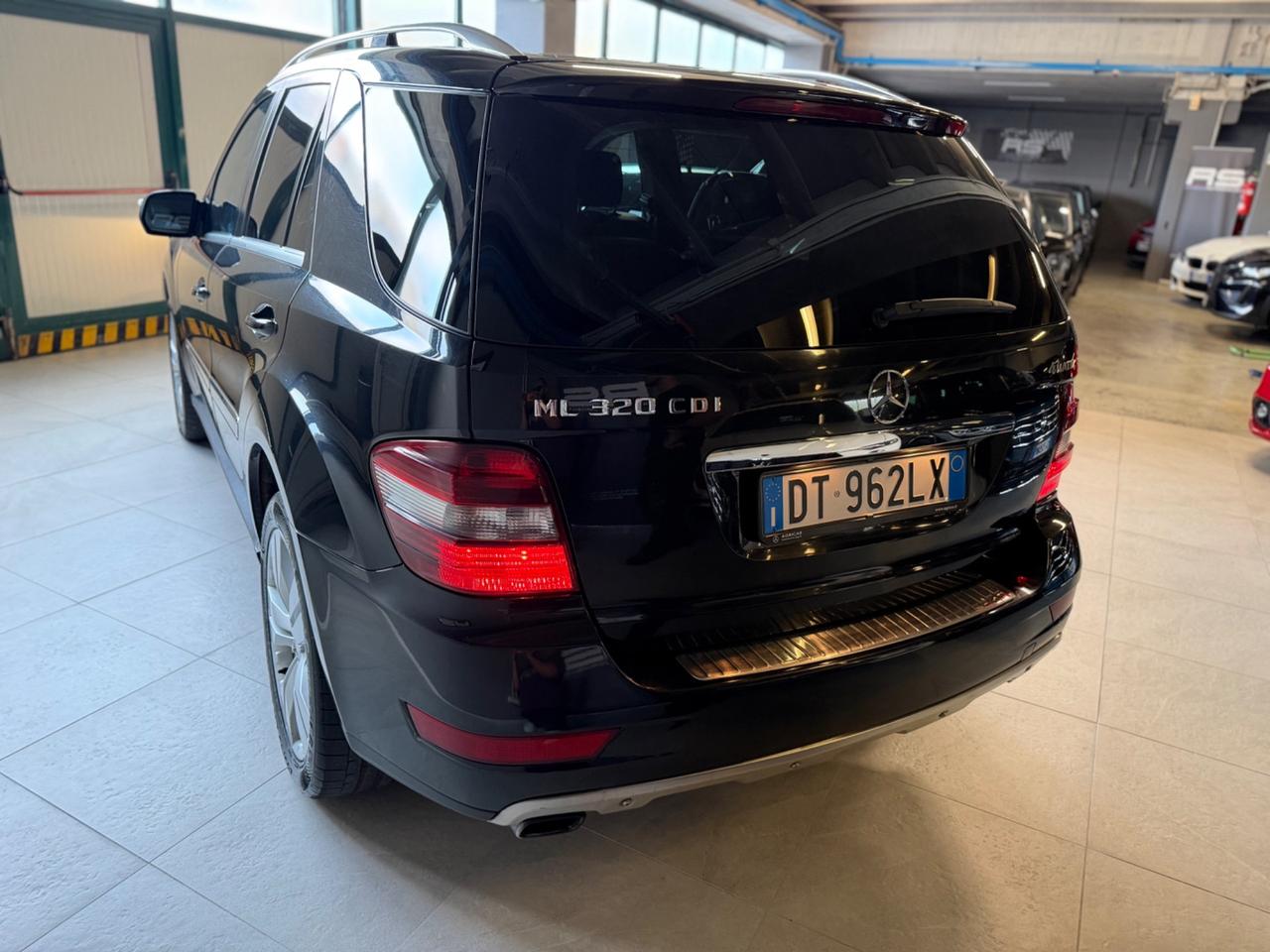 Mercedes-benz ML320 CDI AVANTGARDE FULLOPT KMCERT