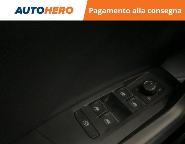 VOLKSWAGEN T-Cross 1.0 TSI Sport