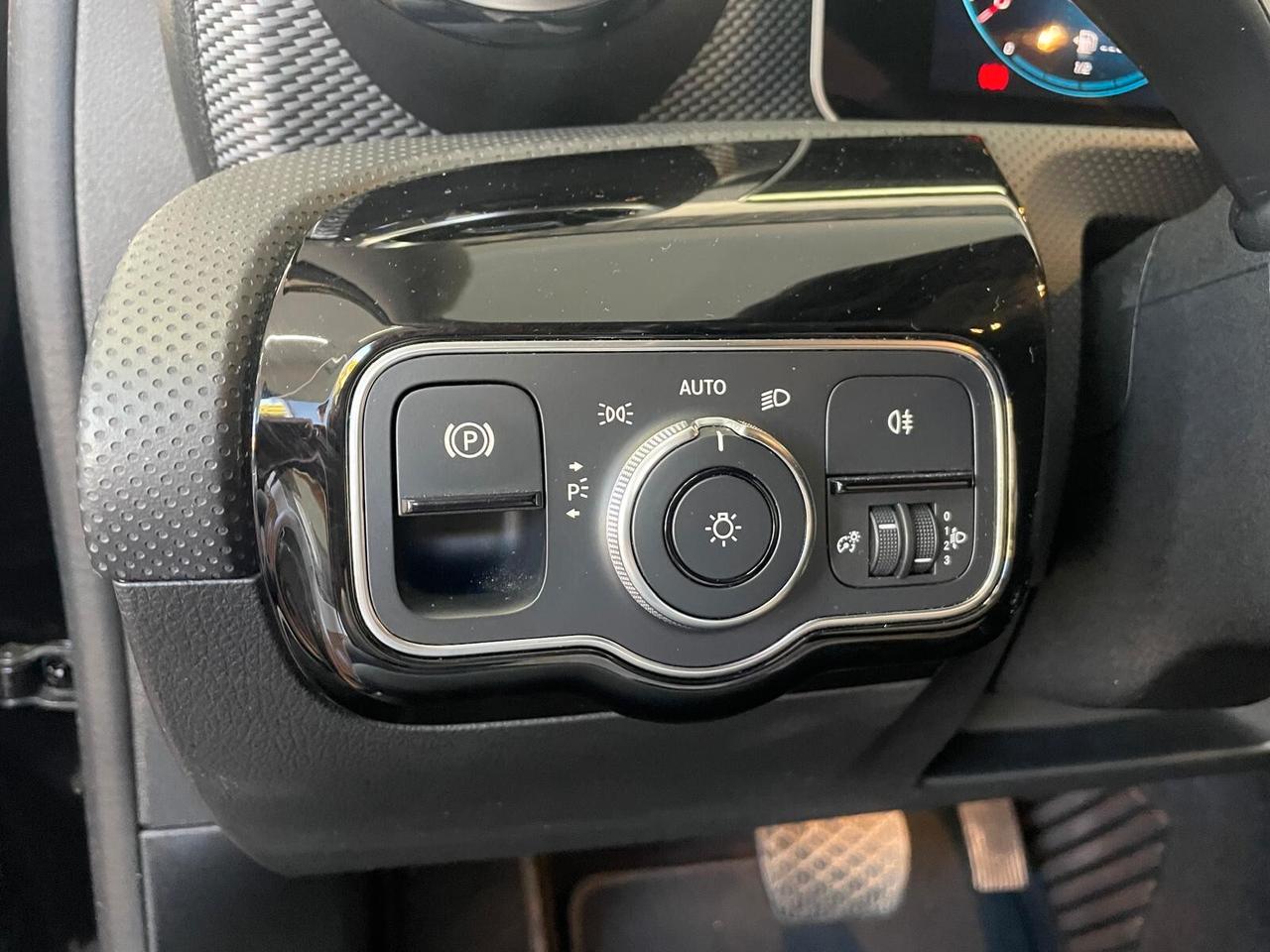Mercedes-benz A 180 d Automatic